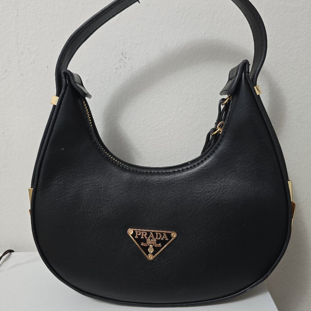 Black Leather crescent hobo arque bag